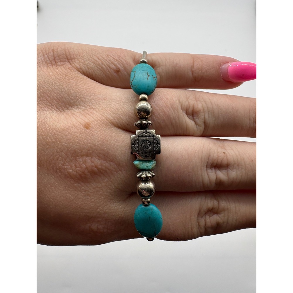 Southwestern Turquoise Liquid Silver Bead Bracelet Engraved Sunburst Motif